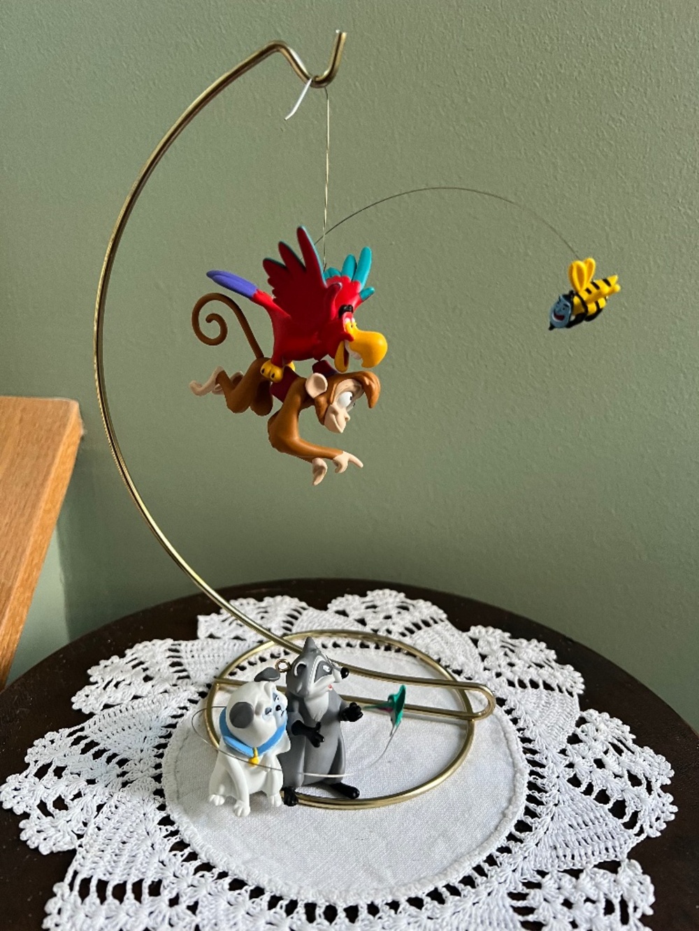 2 HALLMARK DISNEY Character Ornaments, from POCAHONTAS & ALADDIN